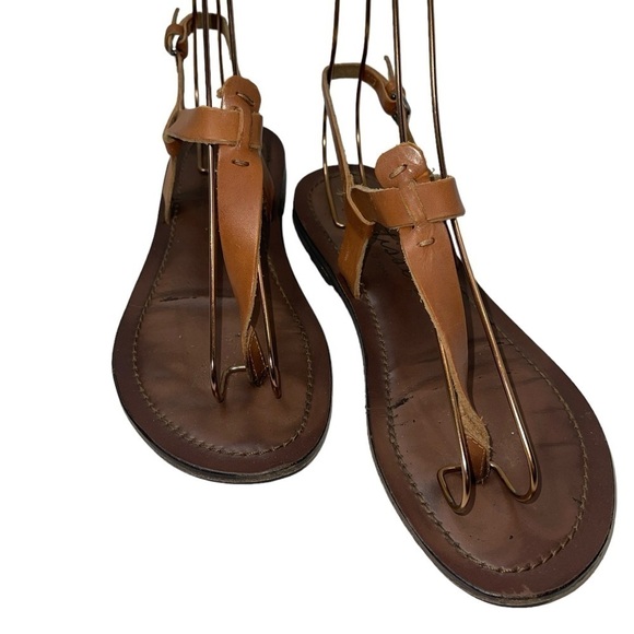 Matisse Women's Sandals Size 7M Brown Leather Thong Buckle Close Made in Italy - Picture 3 of 10